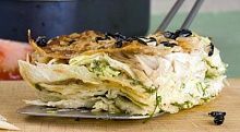 Рецепт - Пирог из лаваша с курицей и зеленью