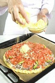 Приготовление блюда по рецепту - Пицца с бараниной. Шаг 6