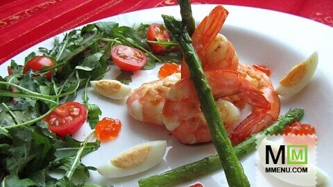 Салат с креветками и спаржей Салат с креветками и спаржей
