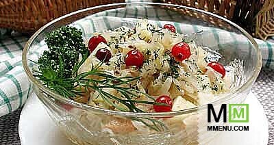 Салат из квашеной капусты с маринованным Салат из квашеной капусты с маринованным