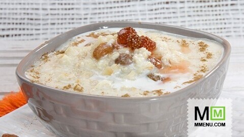 Овсяная каша с яблоком и изюмом Овсяная каша с яблоком и изюмом
