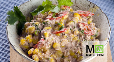 Зерна кукурузы с орехами Зерна кукурузы с орехами