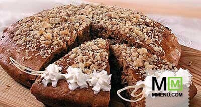 Торт с изюмом и орехами Торт с изюмом и орехами