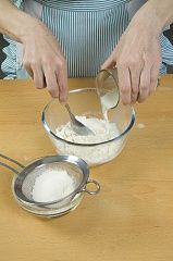 Приготовление блюда по рецепту - Кулич пасхальный с цукатами. Шаг 1