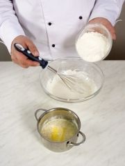 Приготовление блюда по рецепту - Пирог из пирожков с маком. Шаг 2