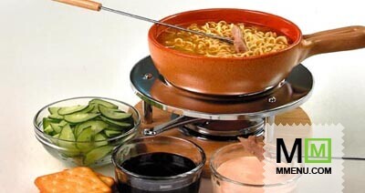 Фондю с китайской лапшой Фондю с китайской лапшой