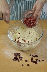 Приготовление блюда по рецепту - Пасхальные кексы. Шаг 4