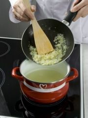 Приготовление блюда по рецепту - Брндзи апур (Суп рисовый). Шаг 5