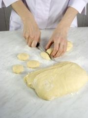 Приготовление блюда по рецепту - Сорпа (мясо, тушенное с овощами в горшочке). Шаг 5