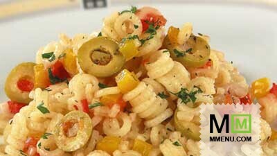 Ригатони с перцем и оливками Ригатони с перцем и оливками