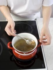 Приготовление блюда по рецепту - Напиток из изюма. Шаг 1