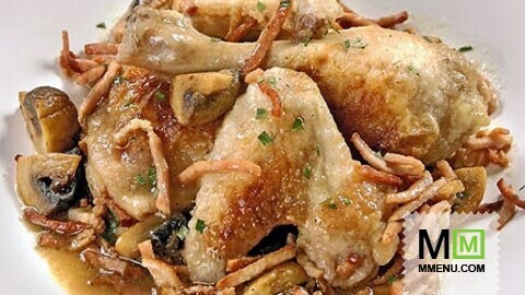 Курица тушеная по-деревенски Курица тушеная по-деревенски