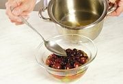 Приготовление блюда по рецепту - Желе с фруктами и ягодами. Шаг 9