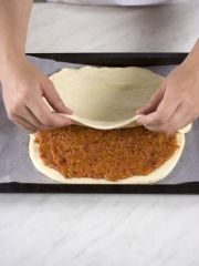 Приготовление блюда по рецепту - Пирог с курагой. Шаг 3