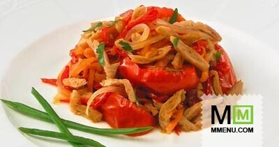 Соевое мясо, тушенное с овощами Соевое мясо, тушенное с овощами