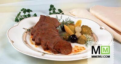 Мясо тушеное с оливками Мясо тушеное с оливками