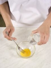 Приготовление блюда по рецепту - Симит (бублики с кунжутом). Шаг 1