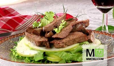 Салат с печенью и яблоками Салат с печенью и яблоками