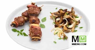 Шашлычки с мясными шариками Шашлычки с мясными шариками