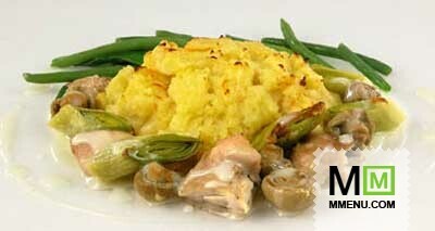 Пирог из курицы с картофельной корочкой Пирог из курицы с картофельной корочкой