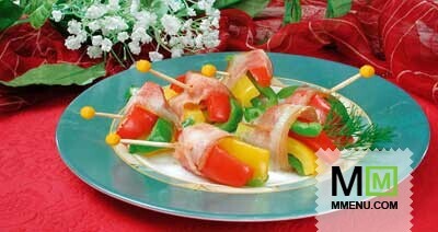 Перец, запеченный с беконом Перец, запеченный с беконом