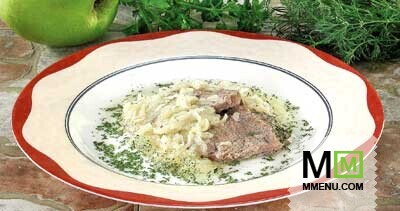 Отварная говядина с яблоками и хреном Отварная говядина с яблоками и хреном