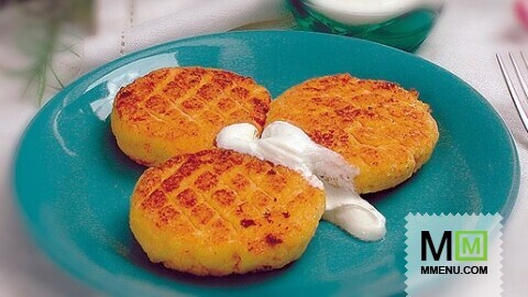 Сырники с морковью Сырники с морковью