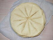 Приготовление блюда по рецепту - Узорчатый пирог с сахаром. Шаг 9