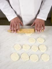 Приготовление блюда по рецепту - Творожное печенье (2). Шаг 2