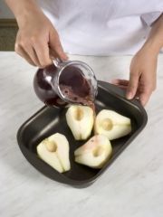 Приготовление блюда по рецепту - Груши в гранатовом сиропе. Шаг 3