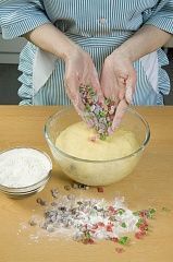 Приготовление блюда по рецепту - Кулич пасхальный с цукатами. Шаг 7