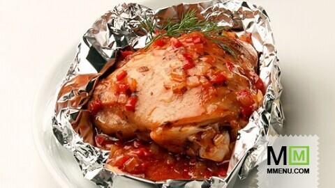 Курица, запеченная в фольге Курица, запеченная в фольге