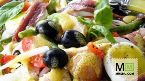 Салат «Нисуаз» (Salade Niçoise)