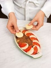 Приготовление блюда по рецепту - Картофельная запеканка по-деревенски. Шаг 3