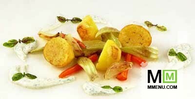 Жареные овощи с соусом