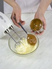Приготовление блюда по рецепту - Торт «Муравейник» (4). Шаг 2