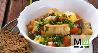 Аджапсандал с мясом Аджапсандал с мясом