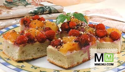Малиновое пирожное с орехами Малиновое пирожное с орехами