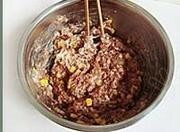 Приготовление блюда по рецепту - пельмени с кукурузой и баклажаном. Шаг 1