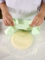 Приготовление блюда по рецепту - Фокачча с оливками. Шаг 1