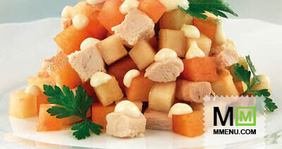 Салат с курицей и фруктами Салат с курицей и фруктами