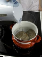 Приготовление блюда по рецепту - Сурет-ет (маринованная конина). Шаг 6