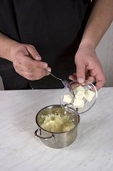 Приготовление блюда по рецепту - Запеканка с индейкой. Шаг 1