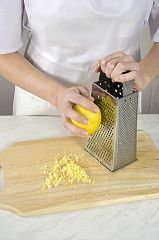 Приготовление блюда по рецепту - Творожно-лимонный пудинг. Шаг 1
