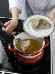 Приготовление блюда по рецепту - Суп из говядины с курагой. Шаг 6