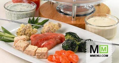 Фондю со свининой и овощами Фондю со свининой и овощами
