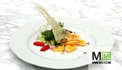 Сырный рулет, фаршированный мясом раков Сырный рулет, фаршированный мясом раков