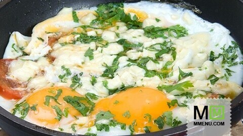 Яичница с помидорами и сыром Яичница с помидорами и сыром