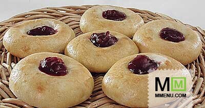 Сдобные булочки по-венгерски Сдобные булочки по-венгерски