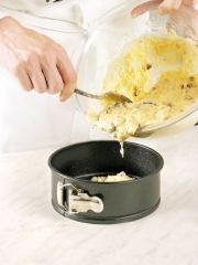 Приготовление блюда по рецепту - Ореховый торт (3). Шаг 3